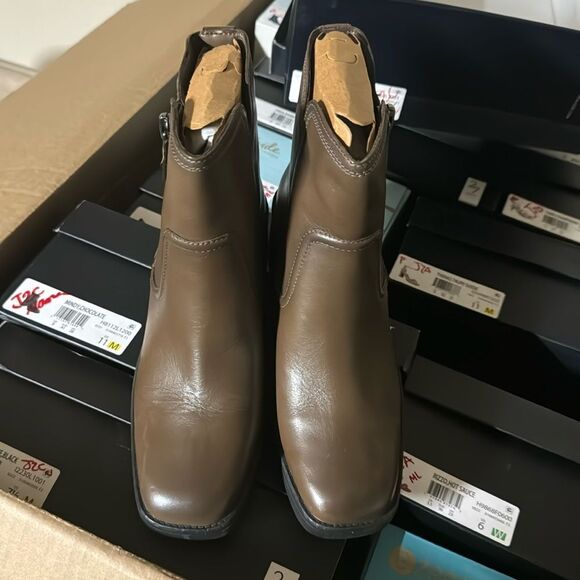 Naturalizer Emmy Block Heel Bootie in Mink Leather - Picture 4 of 7